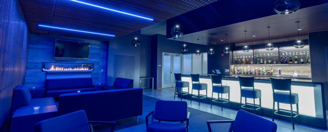 Royal River VIP Blue Room